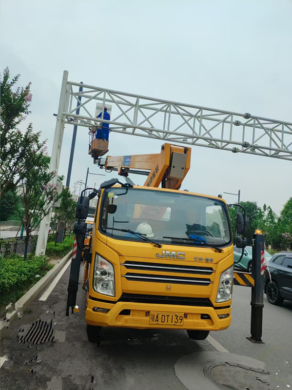 襄阳18米登高车出租，价格优惠，型号齐全